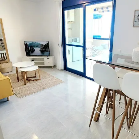 Apartment Sea View Blue Monkey